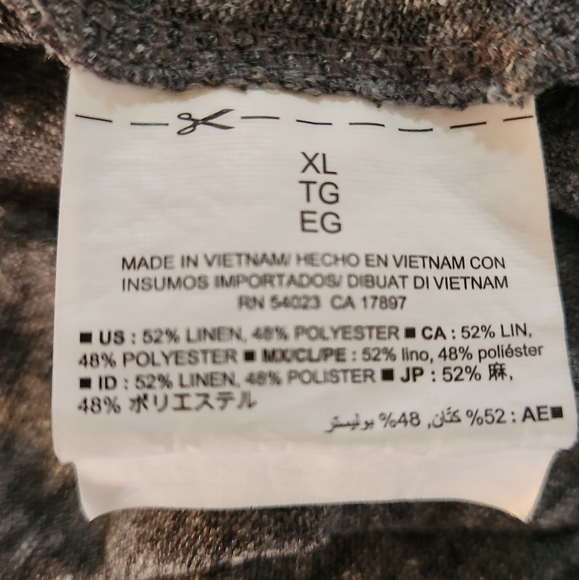 Grey top with white speckles - Picture 3 of 3